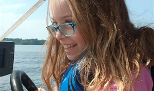 Ava, seeing better after being treated for amblyopia by Nemours pediatric ophthalmology experts.